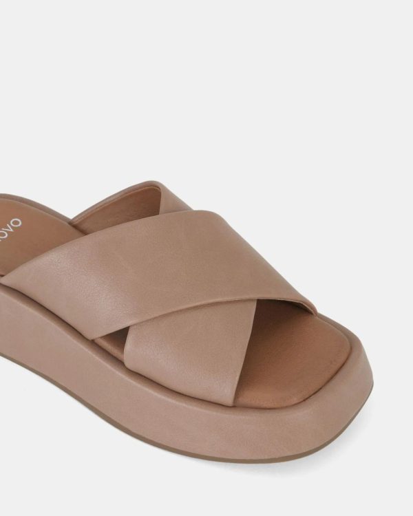 Attireaxis.shopc03a8d27be 3