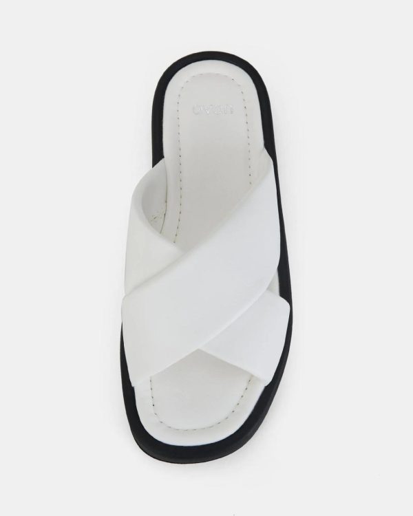 Attireaxis.shopc22941551e 4