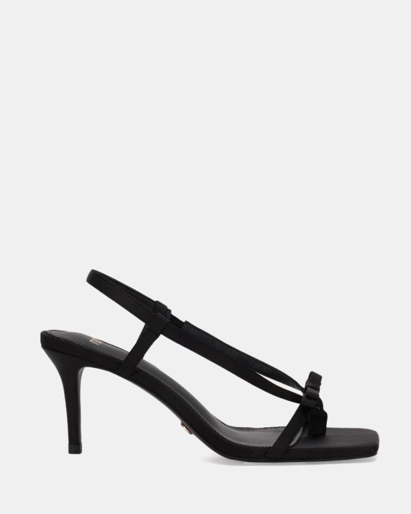 Attireaxis.shopc32f7b58a7 1