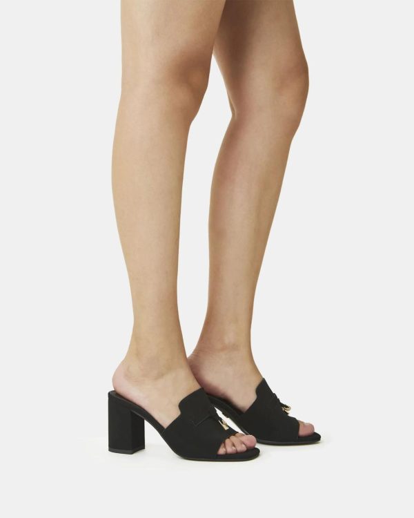 Attireaxis.shopc7cd2e7228 2