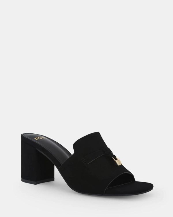 Attireaxis.shopc7cd2e7228 3