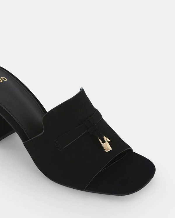 Attireaxis.shopc7cd2e7228 4