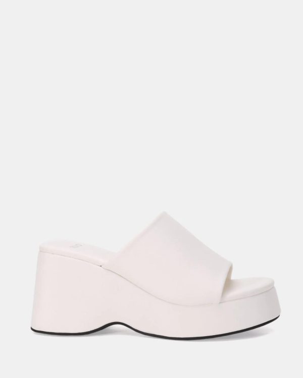 Attireaxis.shopc82cd88220 1