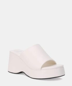 Attireaxis.shopc82cd88220 2