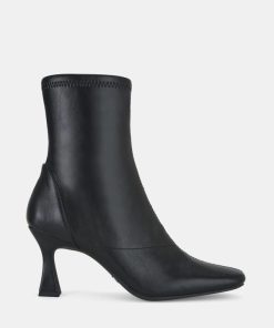 Attireaxis.shopd245d61dae 1