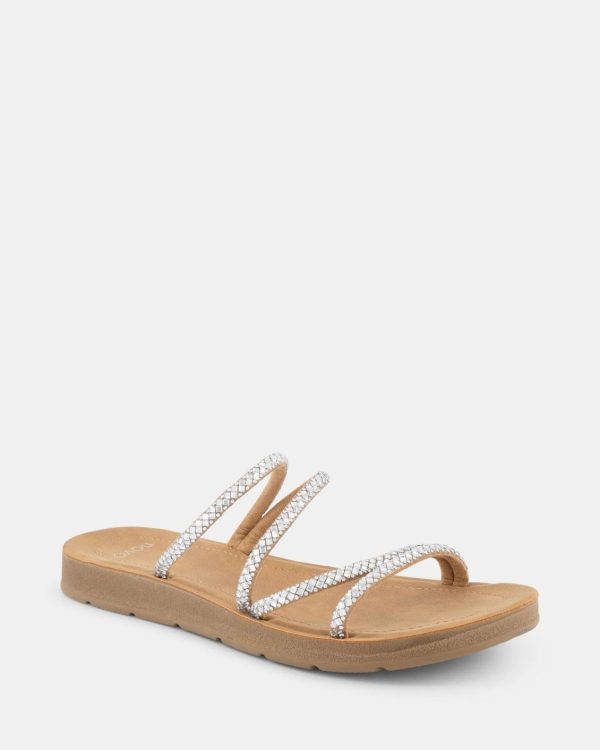 Attireaxis.shopd505aca109 2