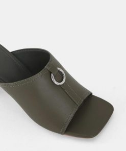 Attireaxis.shopd6088d08c3 3