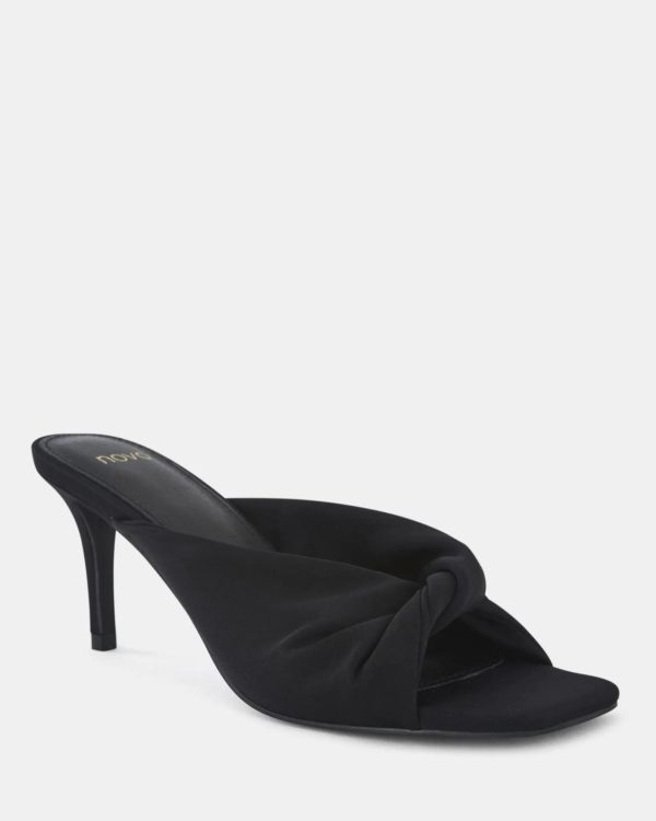 Attireaxis.shopd8f3ca5434 3