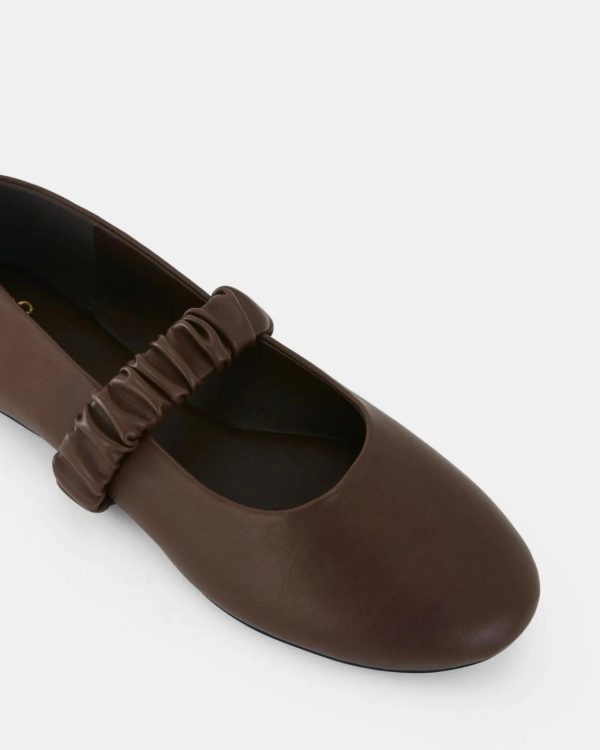 Attireaxis.shopdc774dc218 3