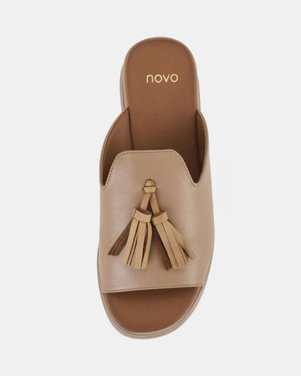 Attireaxis.shopdccebf1992 4