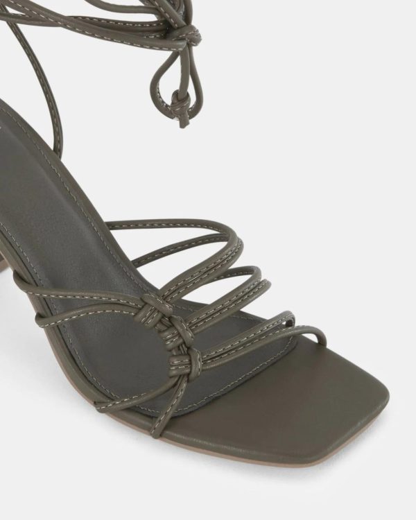 Attireaxis.shopdd9b53cc1a 3