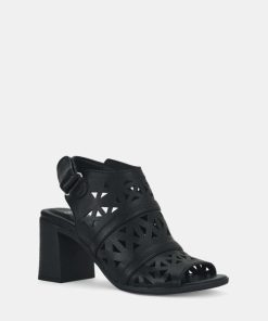 Attireaxis.shopeec212844c 3