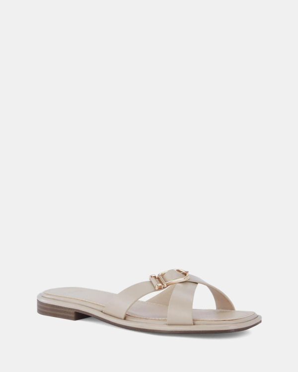 Attireaxis.shopf361f1b045 3