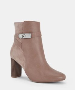 Attireaxis.shopf646b9dd0e 2